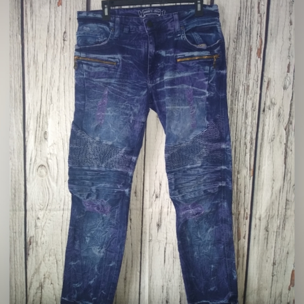 Robin's Jean Swarovski Crystal Studded Back Pocket Distressed Denim Jeans 33x31
